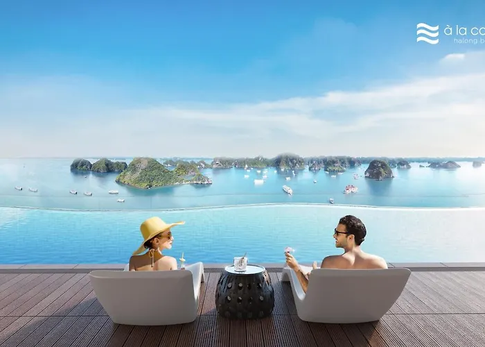 A La Carte Bay View 1 Hotel Ha Long