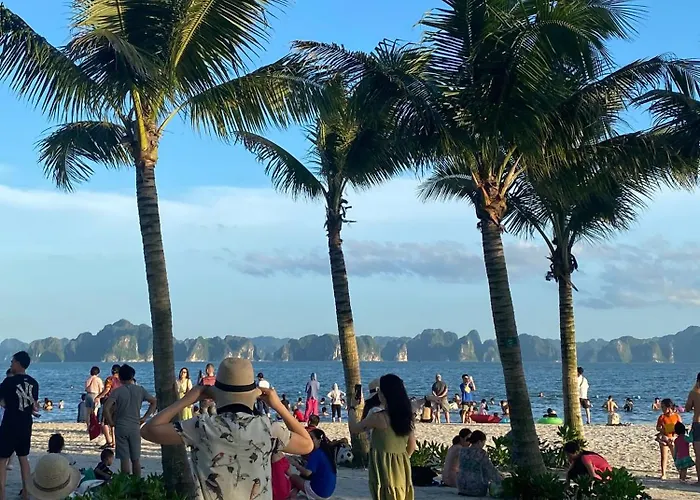 A La Carte Bay View 1 Ha Long