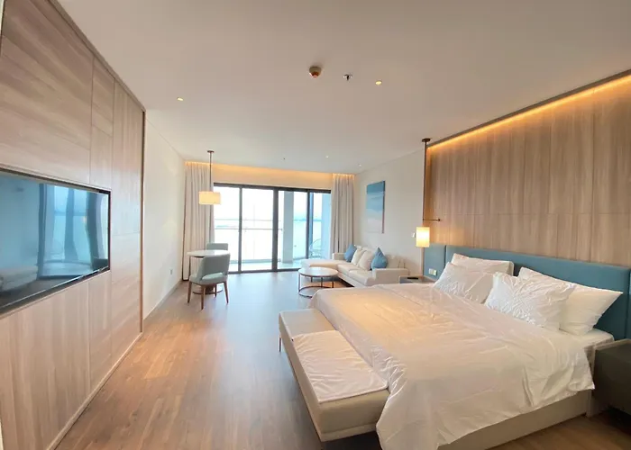 A La Carte Bay View 1 5* Ha Long